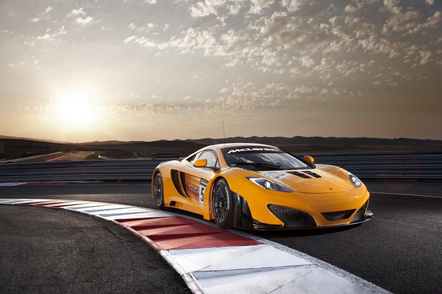  McLaren MP4-12C GT3 2011 года  (фото 92 из 107)